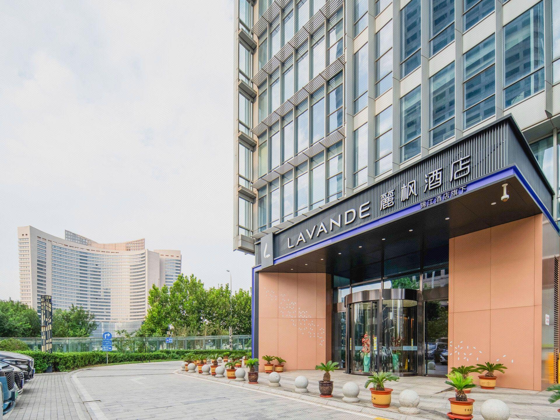 Lavande Hotel (Tianjin Xiangluowan Binhai Railway Station) 34/38