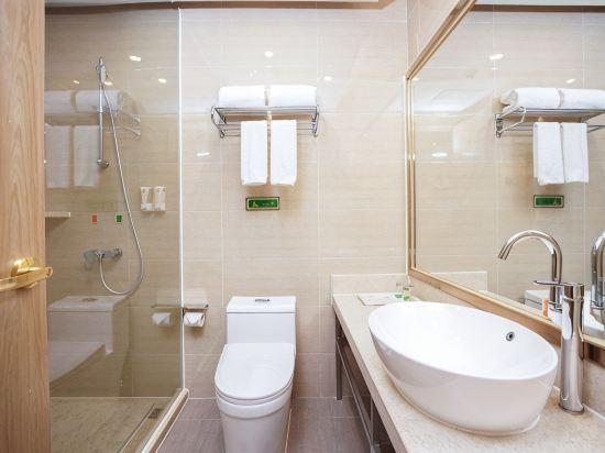 Vienna 3 Best Hotel (Chongqing Wansheng Hongen Fortune Plaza) 33/38