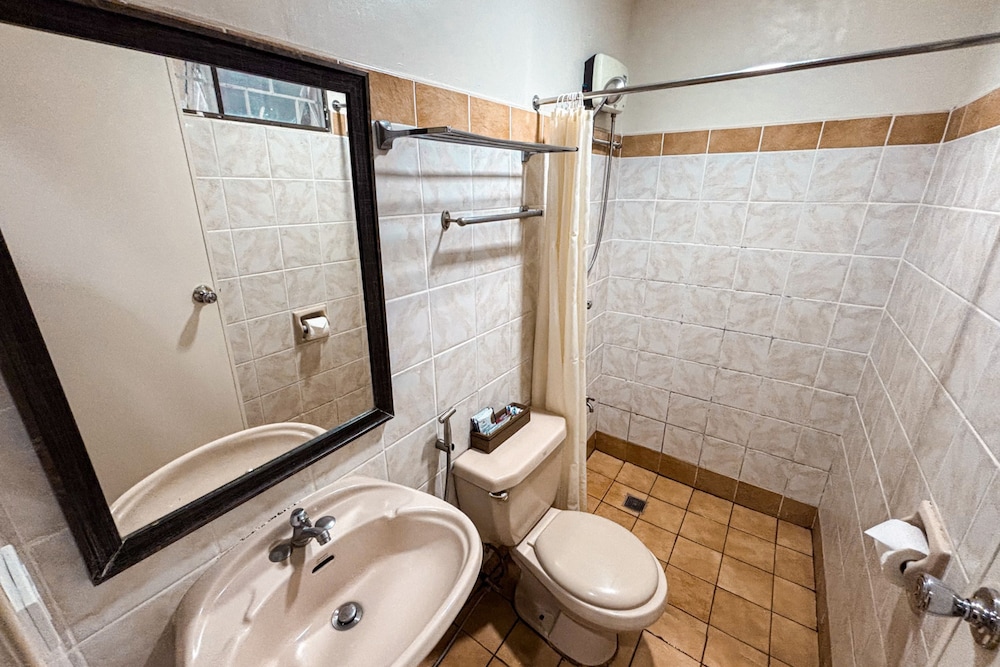 Puerto De San Juan Beach Resort Hotel 48/49