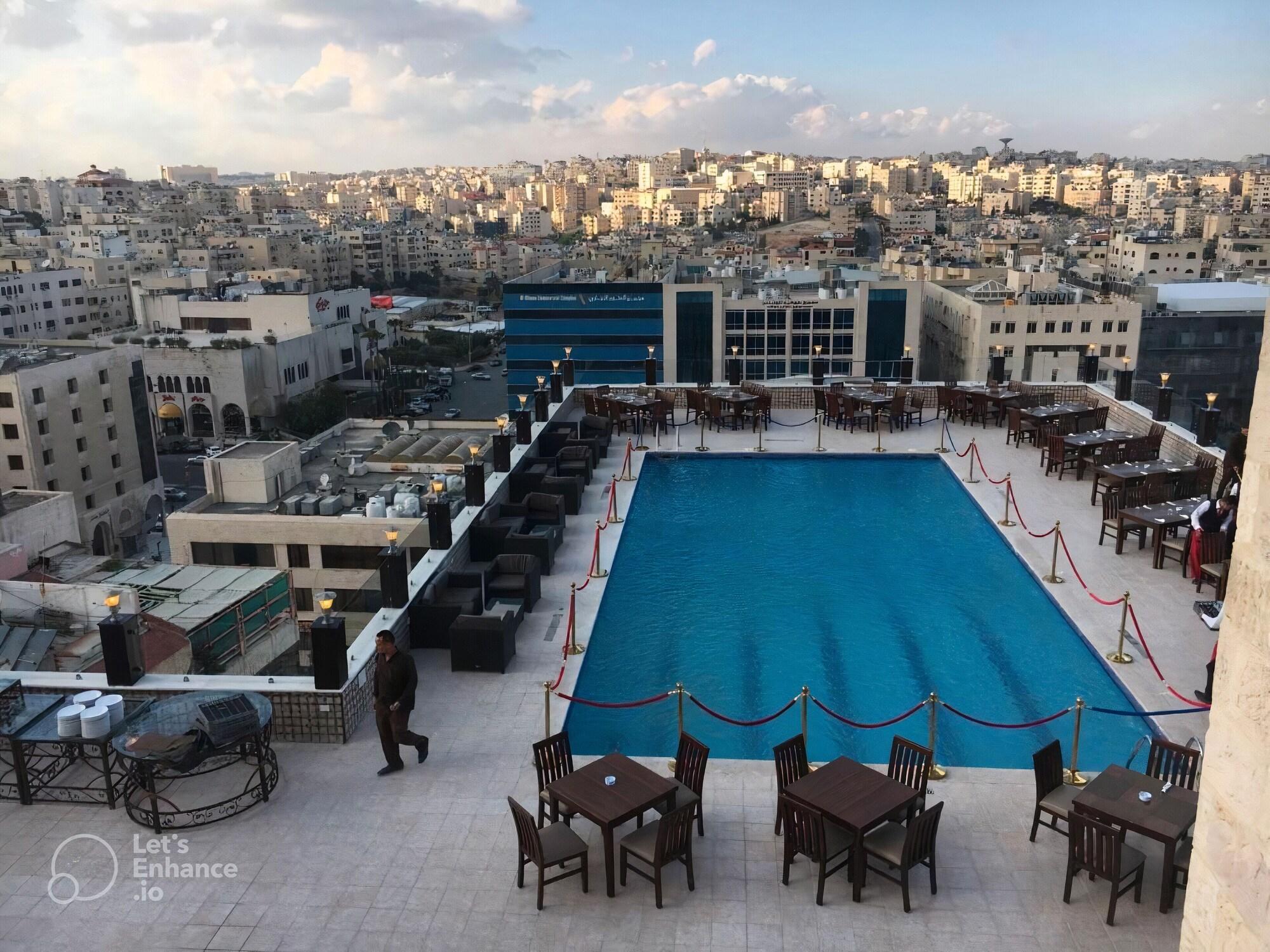 Arena Hotel By Trend 44/50