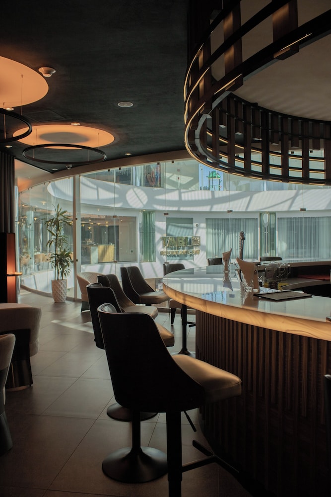 Hotel Casino Via Dorada 38/50