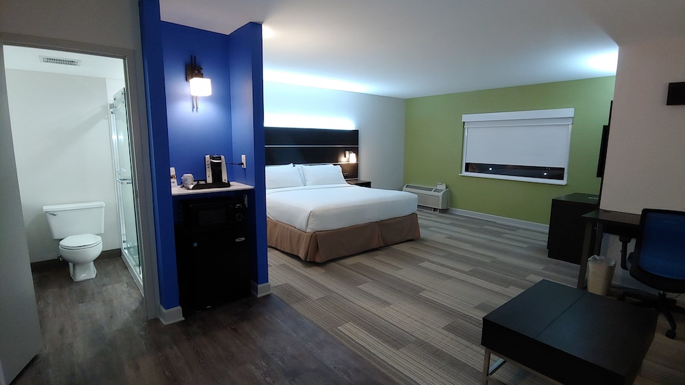 Holiday Inn Express Rolling Mdws Schaumburg Area 33/33