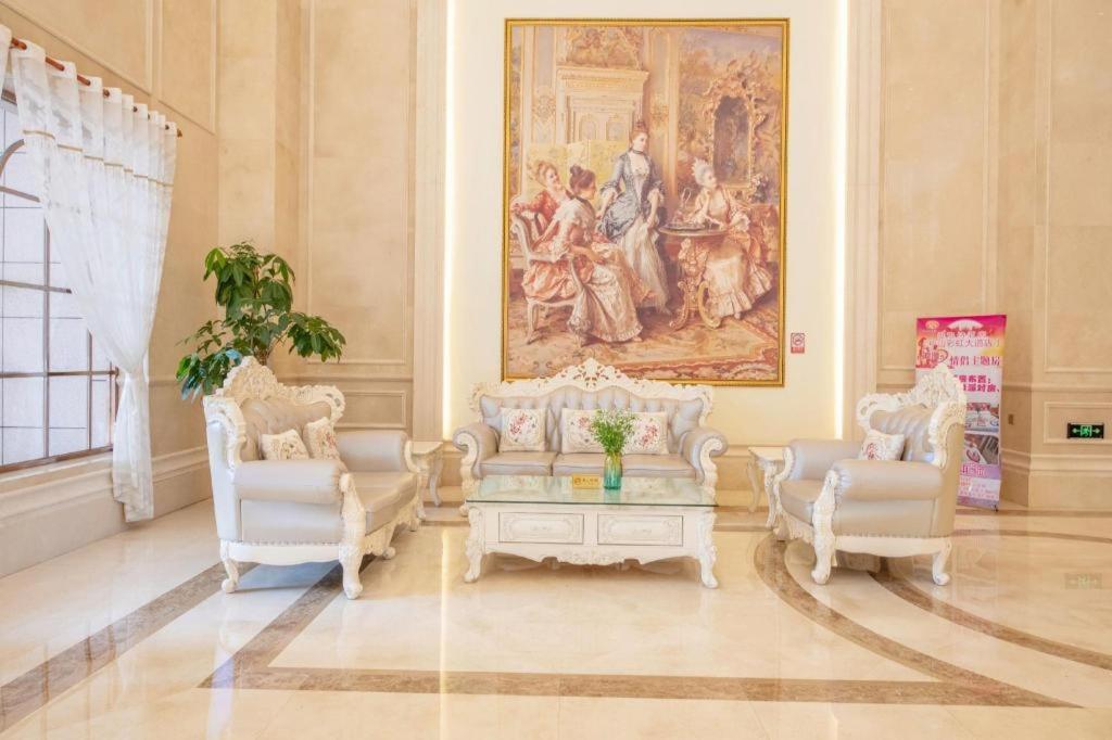 Vienna Hotel (Zhongshan Rainbow Avenue) 35/58