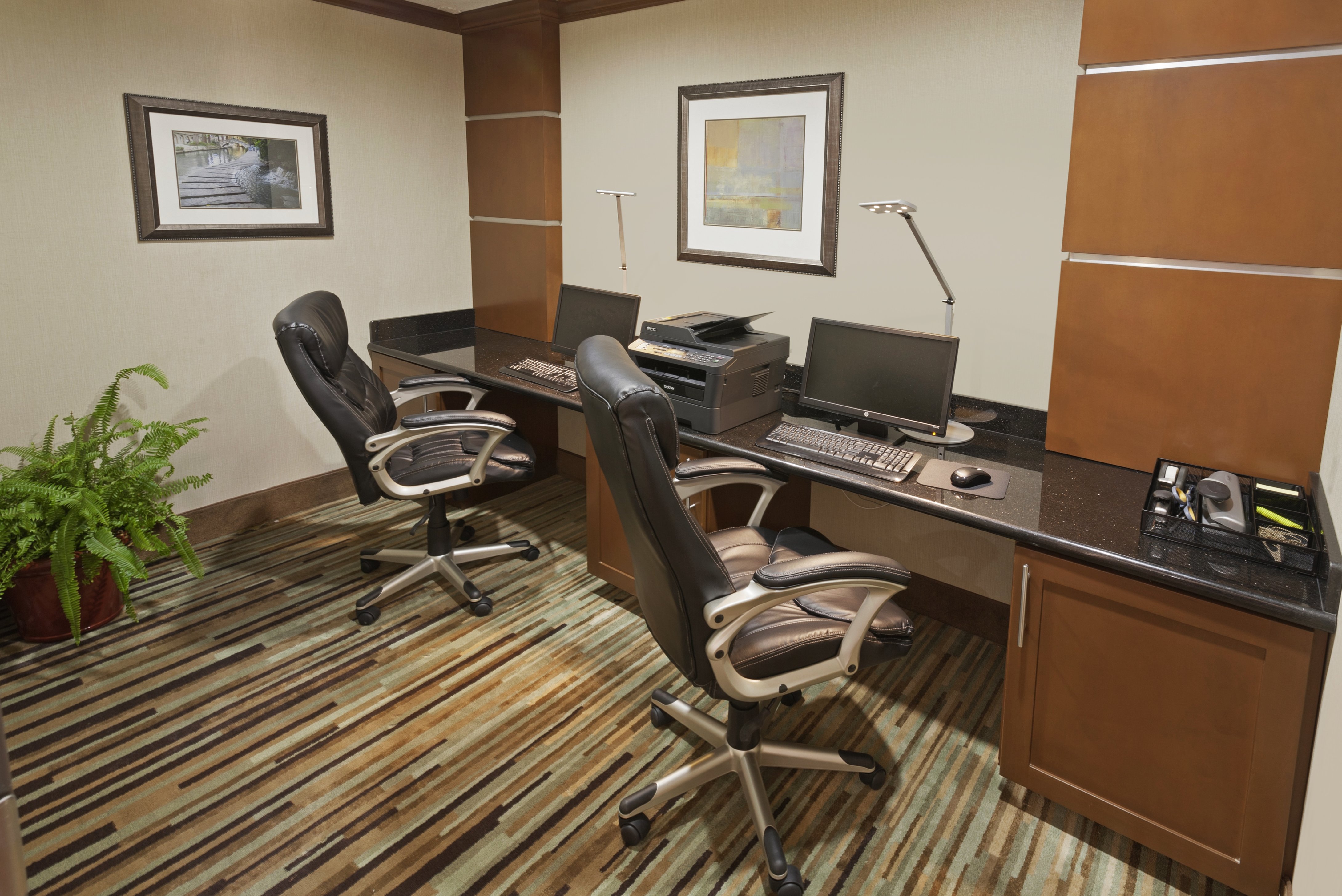 Best Western Plus Atrium Inn 22/26