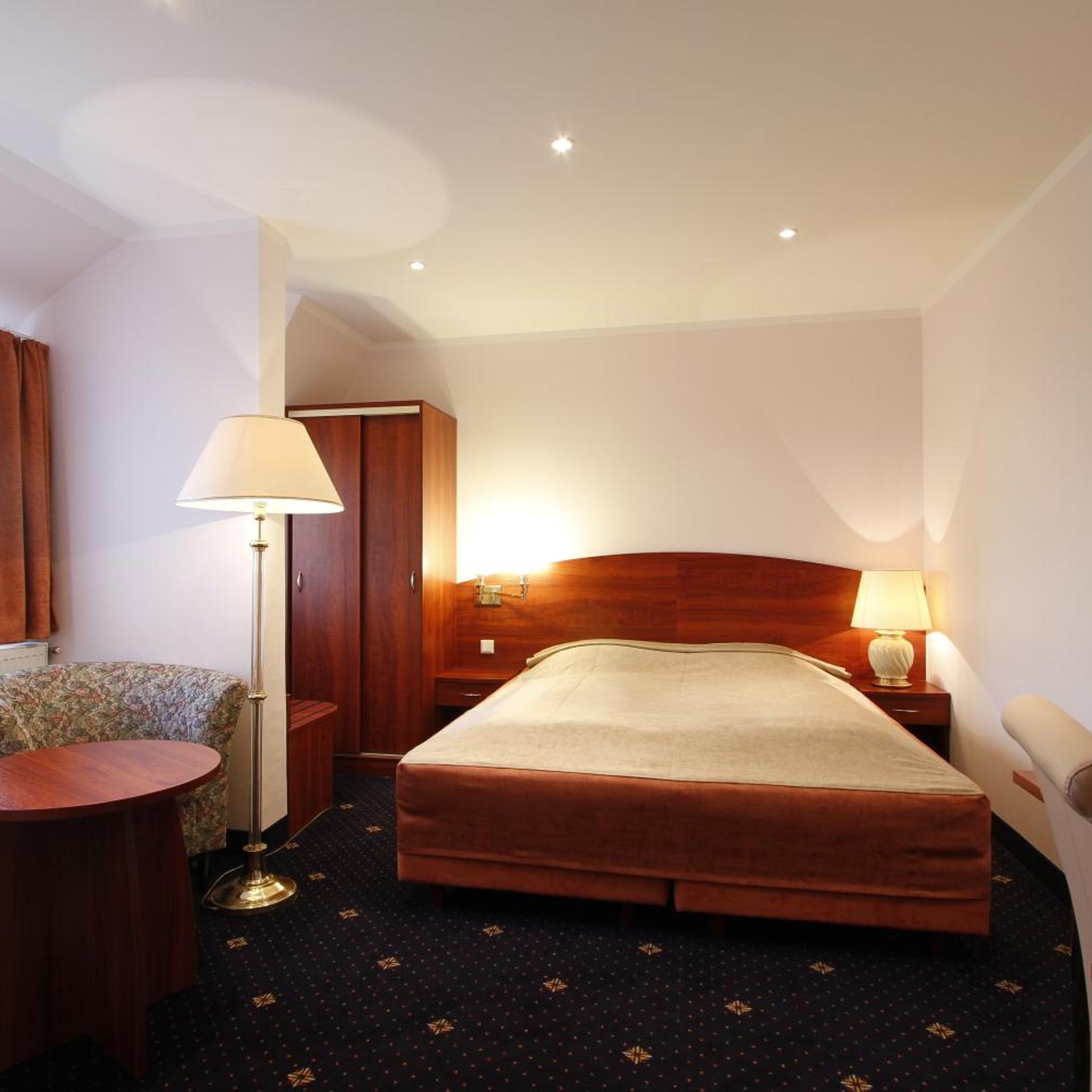 Hotel Preuss im Dammtorpalais 12/17