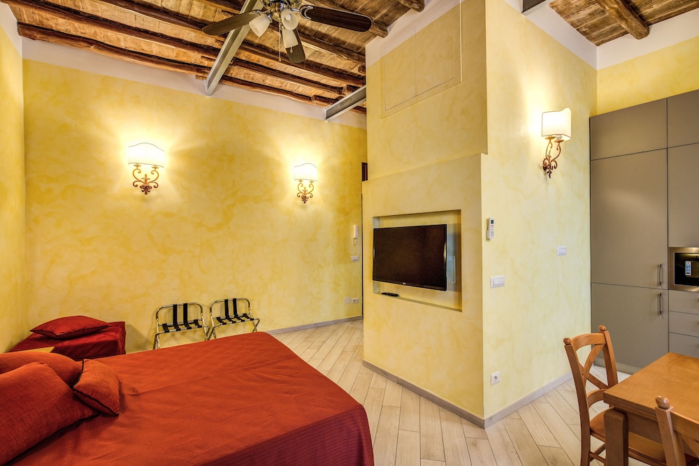 Hotel Residenza San Calisto 46/61