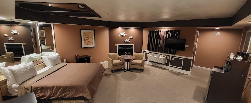 ROMANTIC, DELUXE, SUITE, HOT TUB