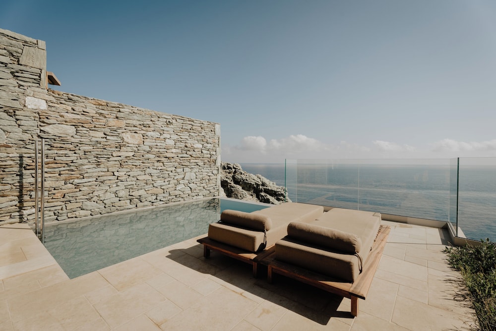 Acro Suites a Wellbeing Resort 44/50