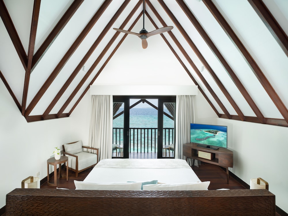 Ocean, Suite, King Bed, Private Infinity Pool