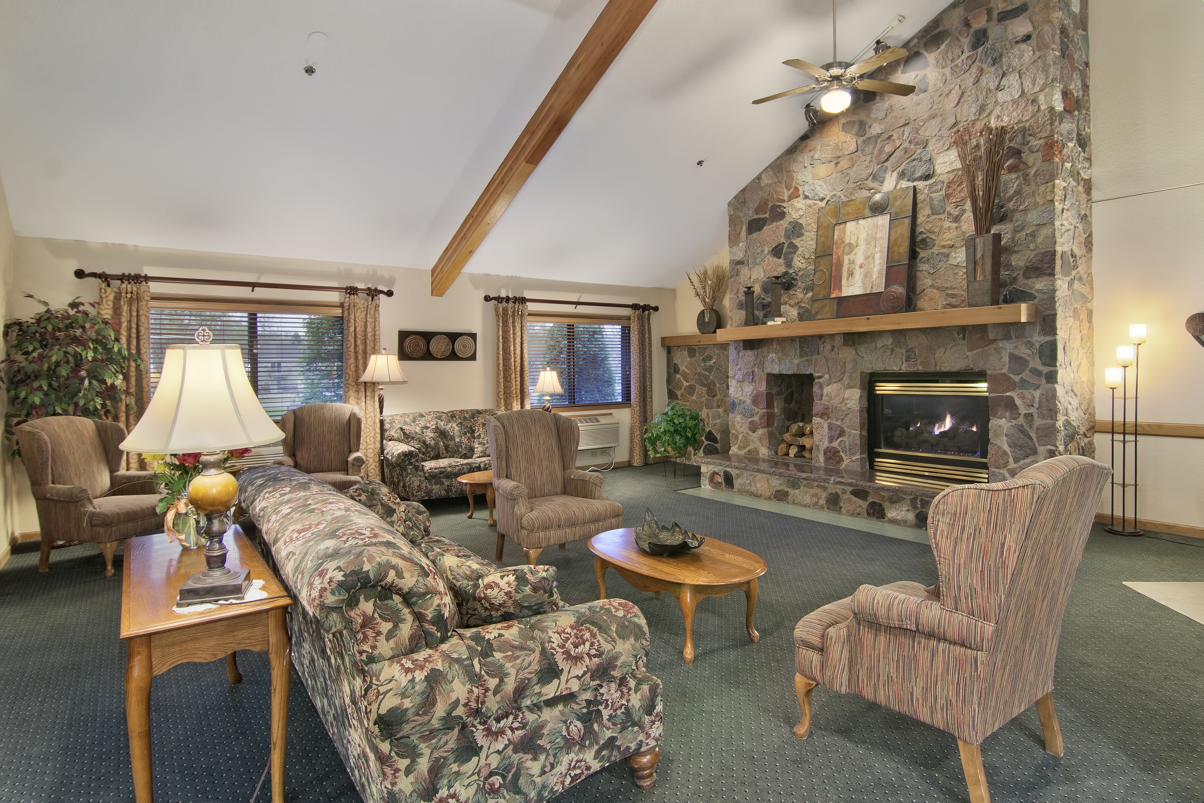 Boarders Inn Suites Faribault Mn 62/80