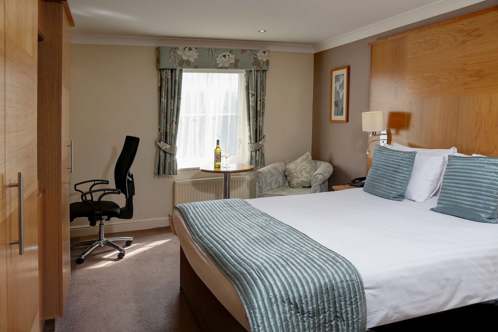 Yew Lodge Hotel East Midlands Airport 29/79