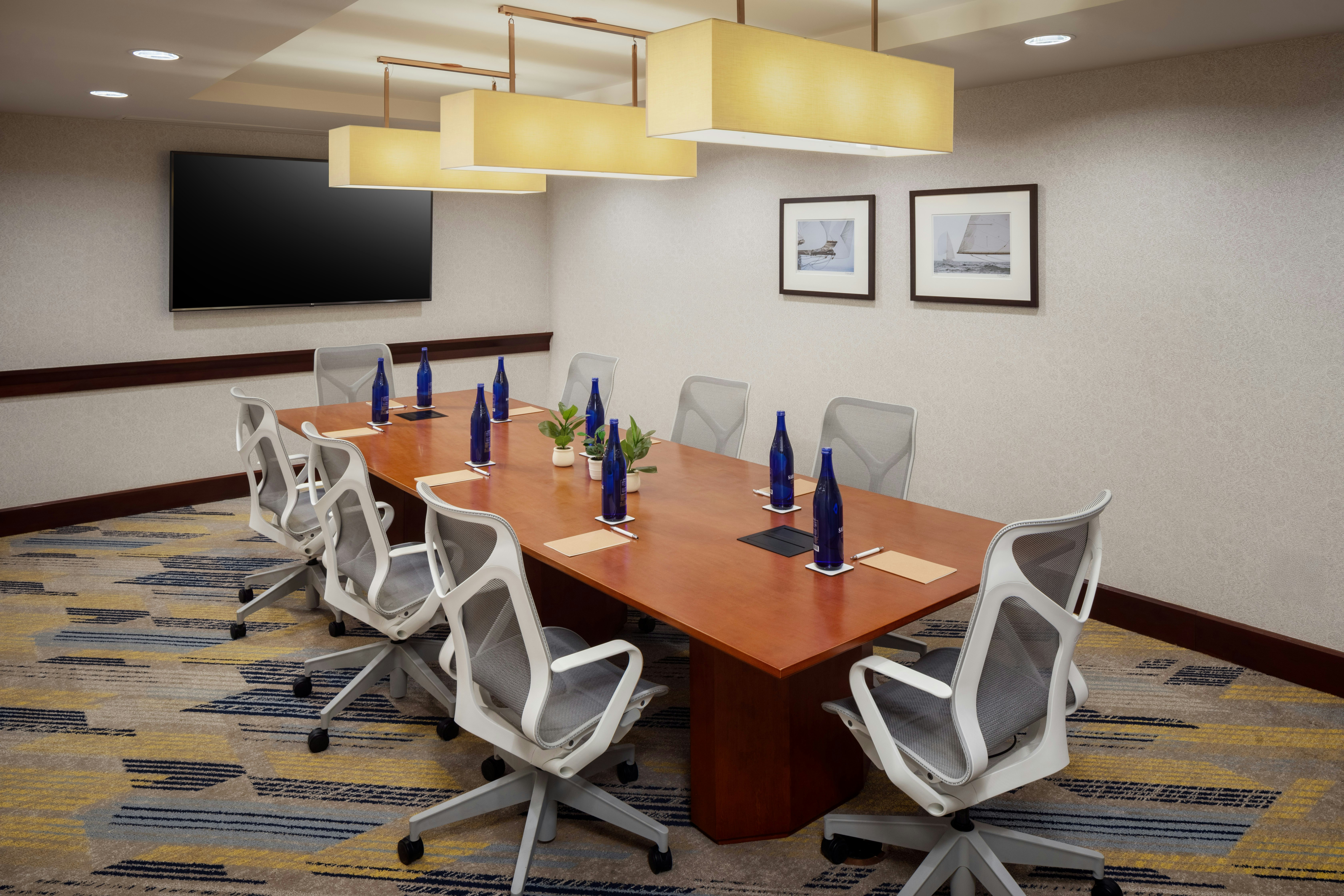 Hilton Garden Inn Portland Downtown Waterfront 36/41