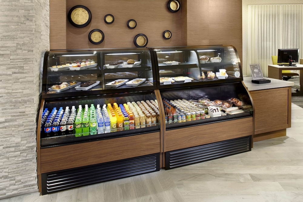 Hyatt Place Miami Airport East 7/50