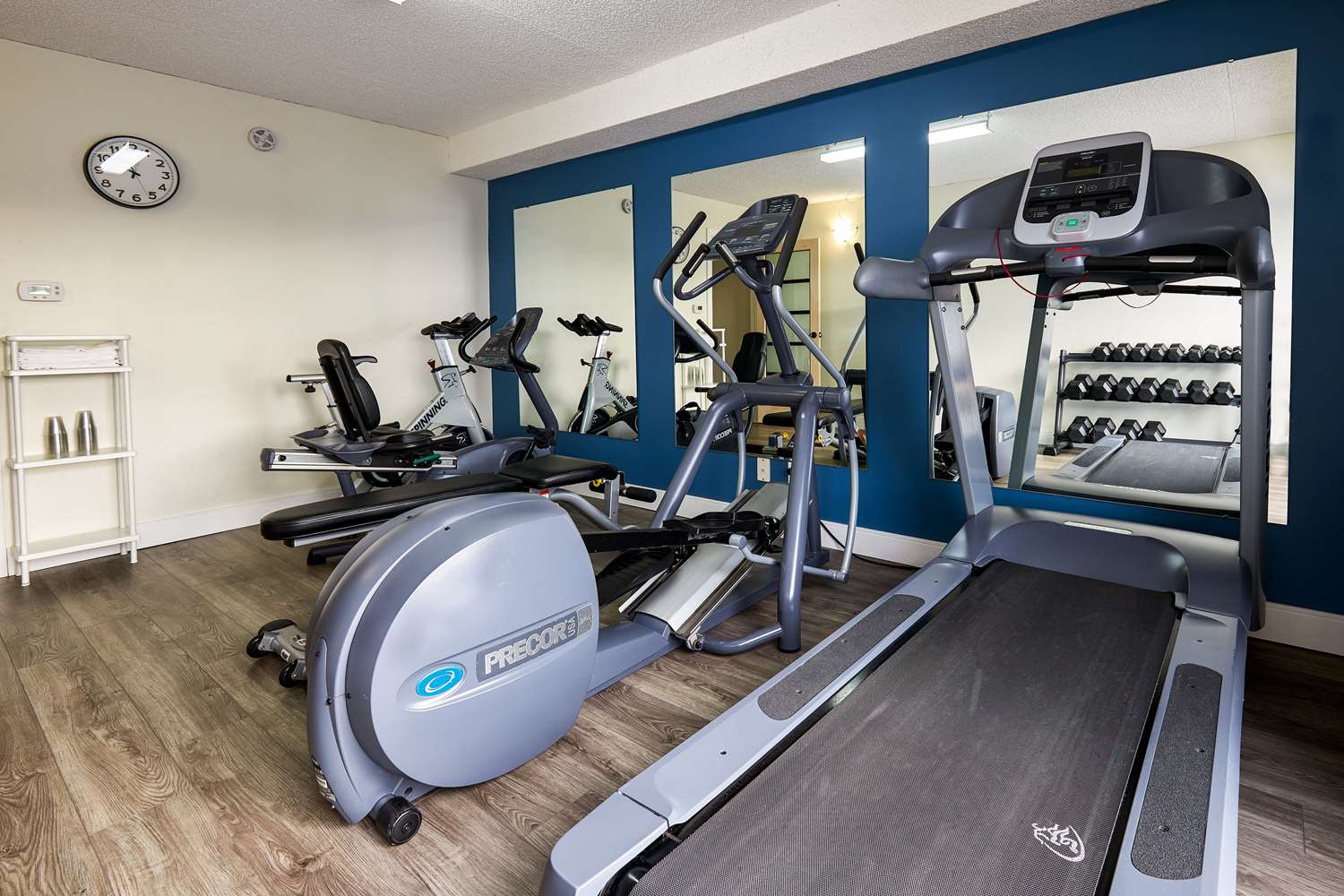 Comfort Inn Rouyn Noranda 8/16
