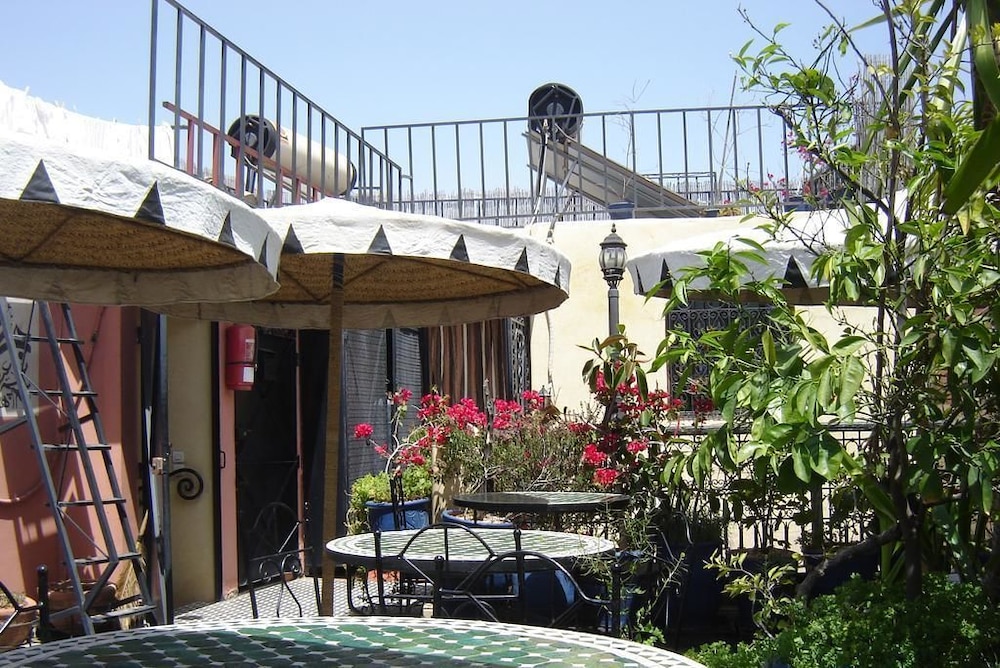 hotel riad belleville