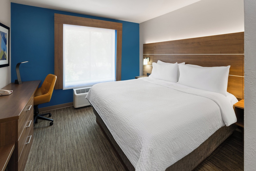 غرفة قياسية بسرير كينج، Holiday Inn Express Glenwood Springs Aspen Area, an IHG Hotel 2/7