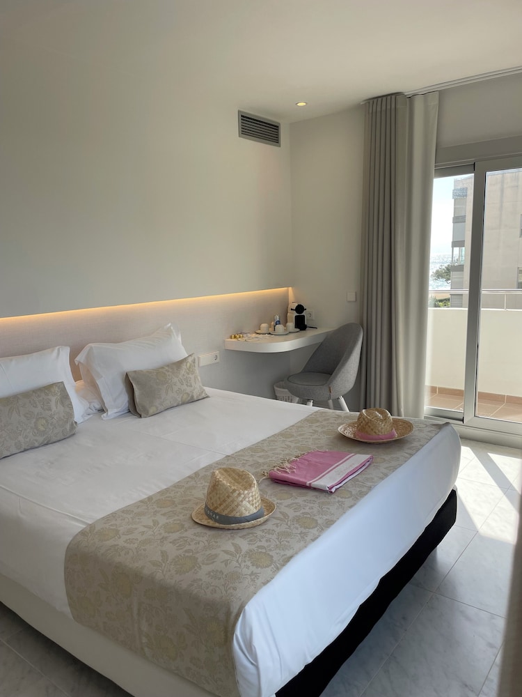 Hotel Aromar 9/45
