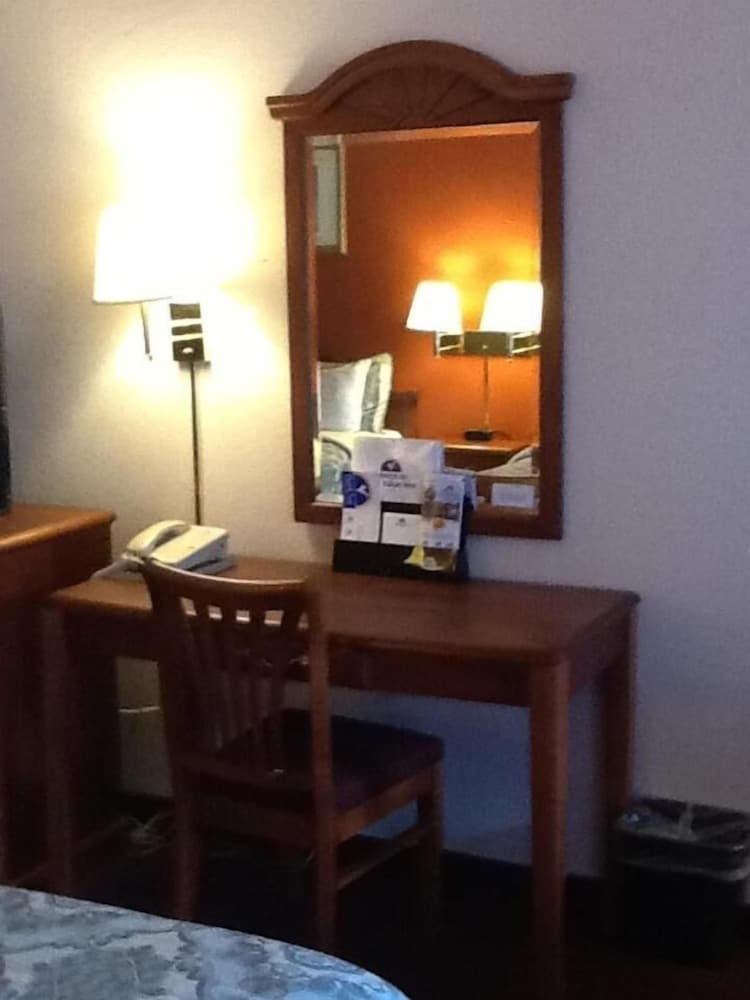 Travel Inn & Suite 20/37