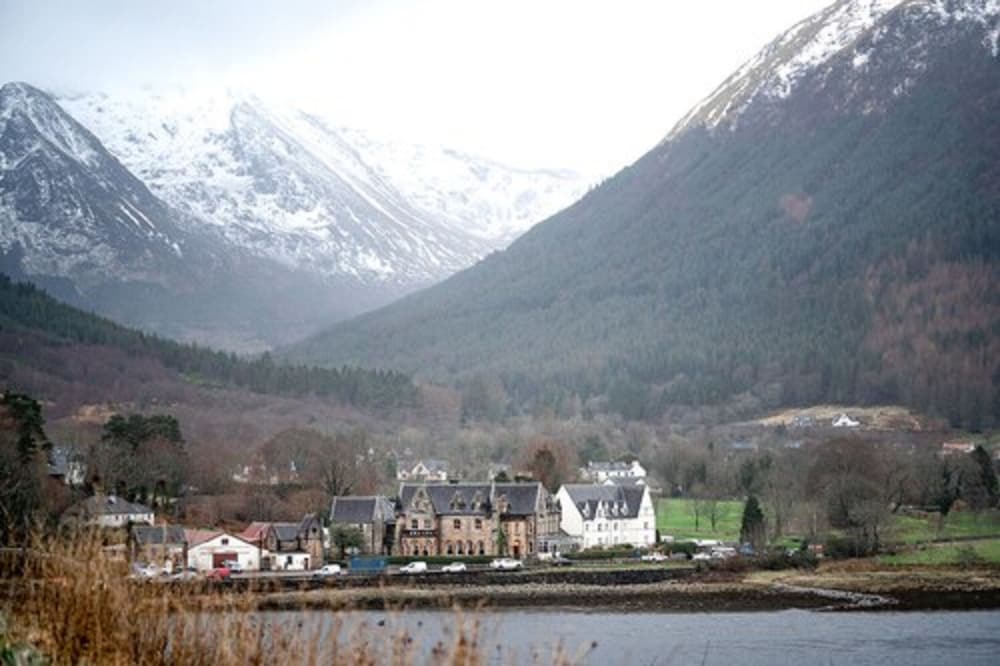 Ballachulish Hotel 18/57