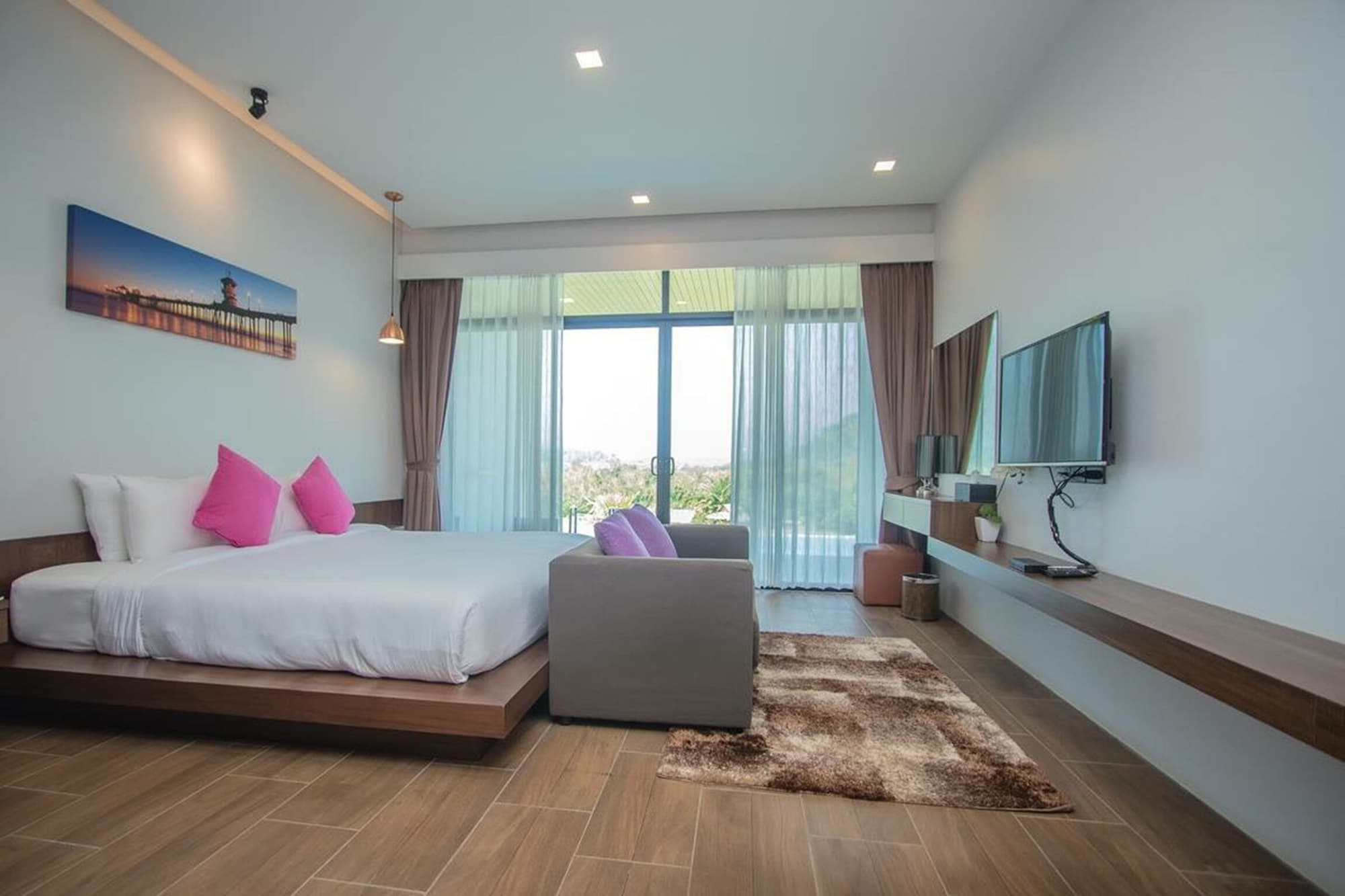 Deluxe, Double Bed, Pool Access
