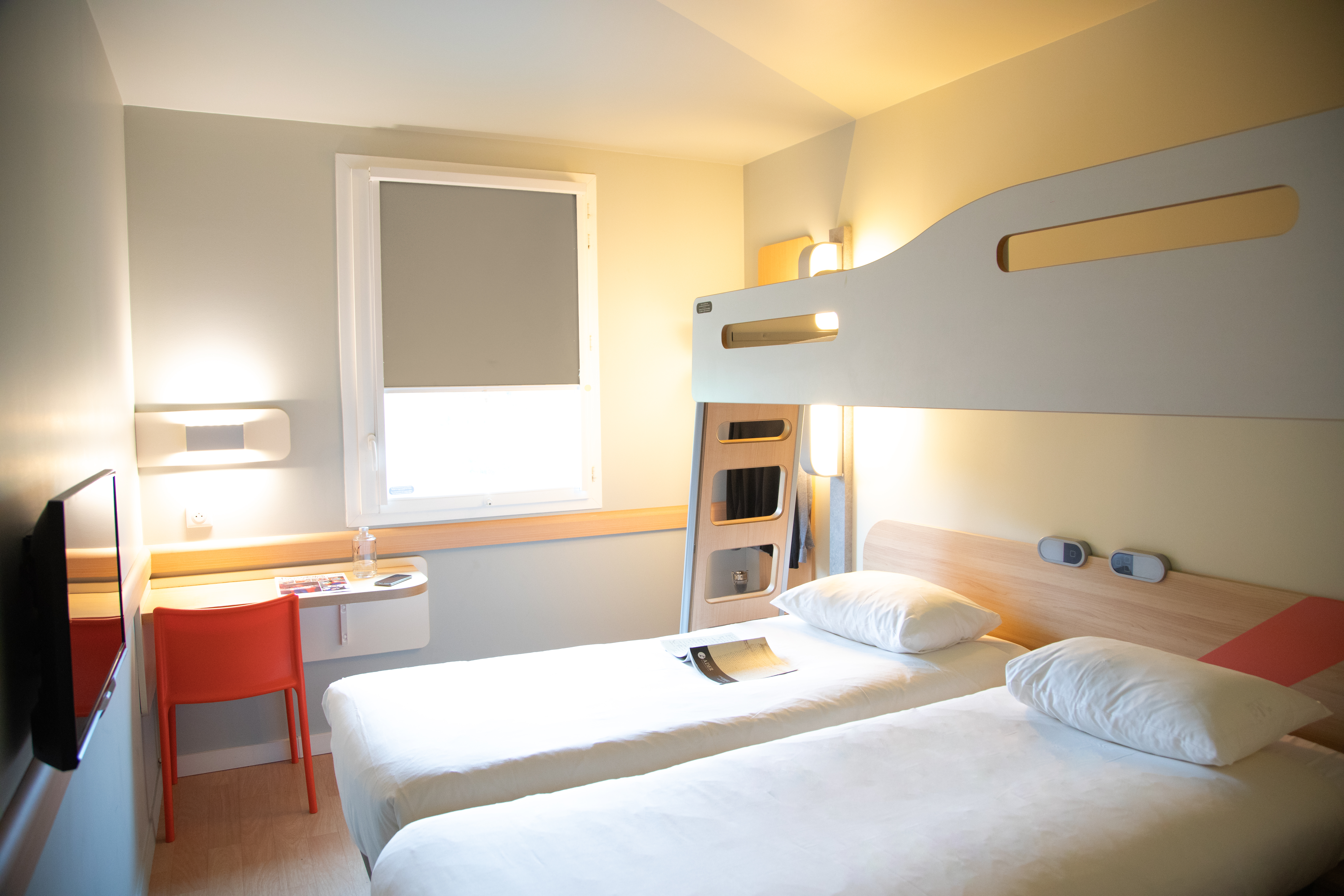 غرفة ثلاثية بسرير بطابقين، Ibis Budget Saint Quentin En Yvelines Velodrome 2/5