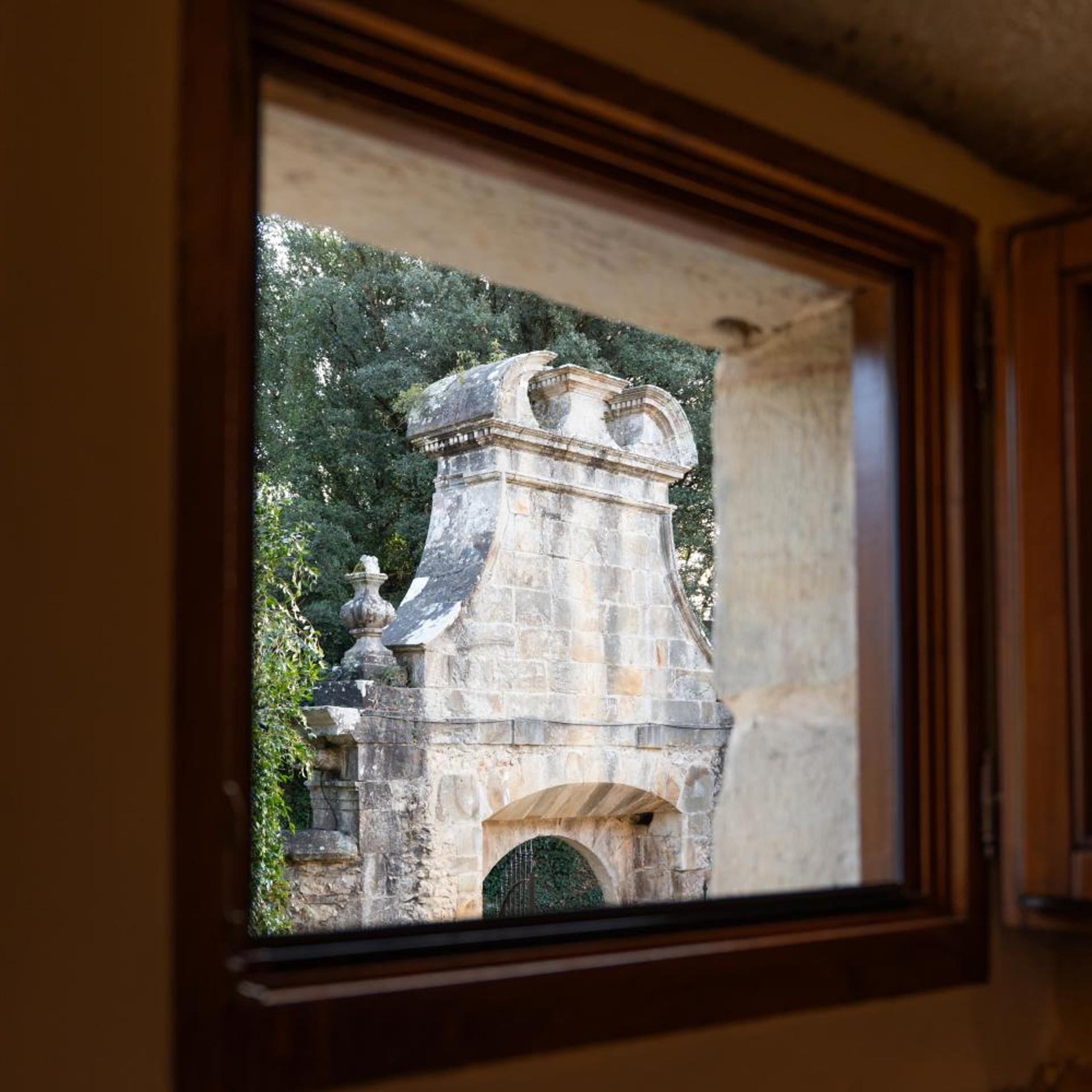 Palacio de Arce 72/98