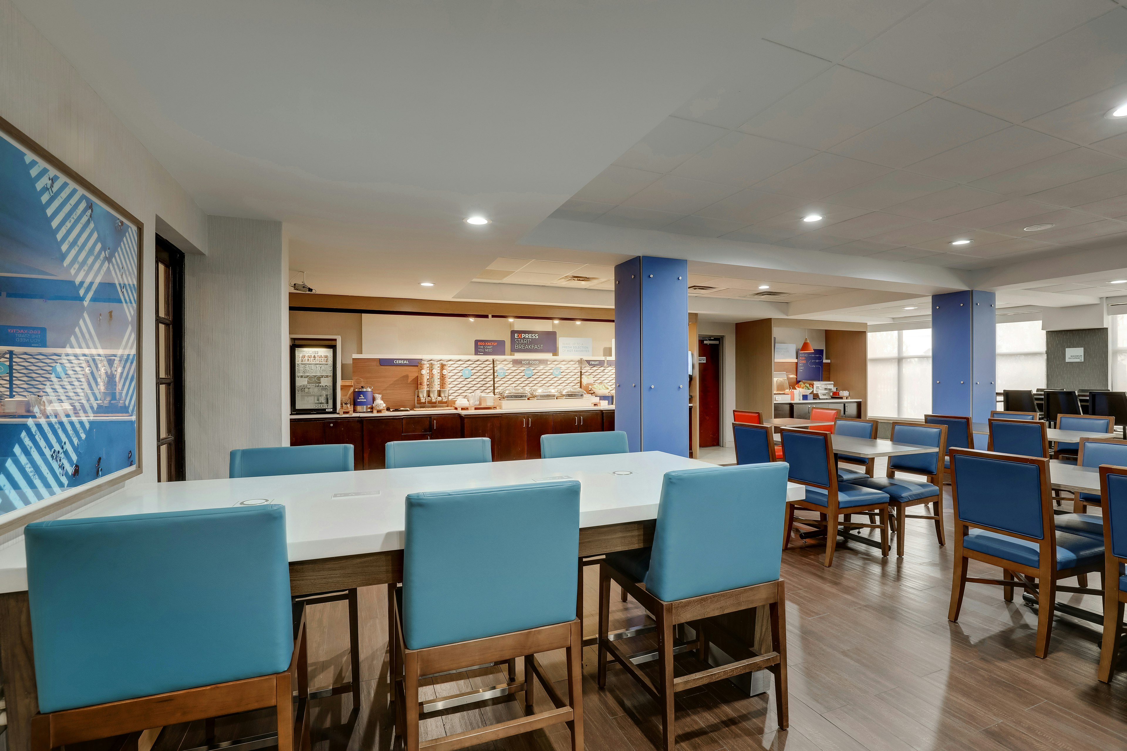 Holiday Inn Express Hotel And Suites Gadsden W Near Attalla 49/76