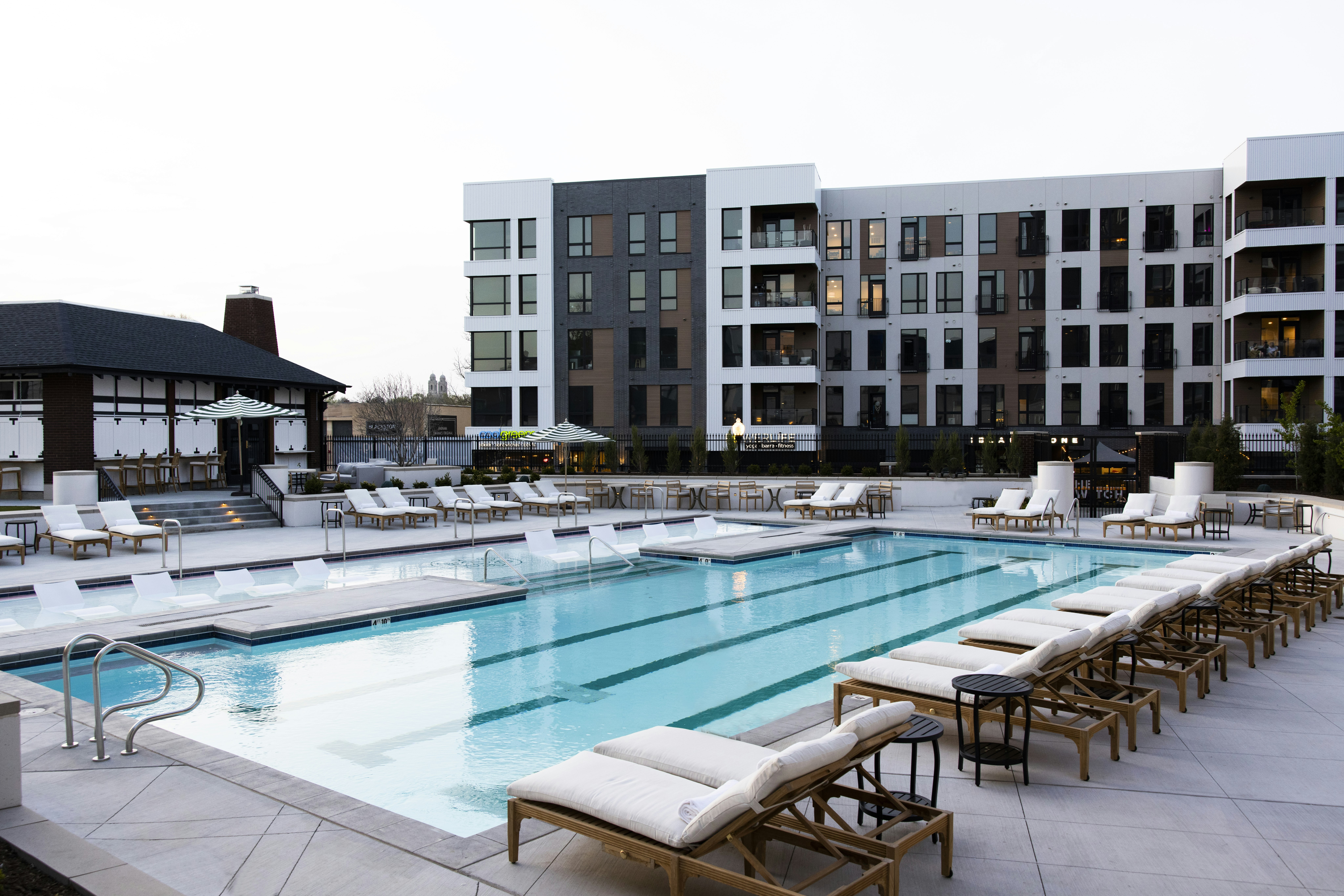 Kimpton Cottonwood 77/80