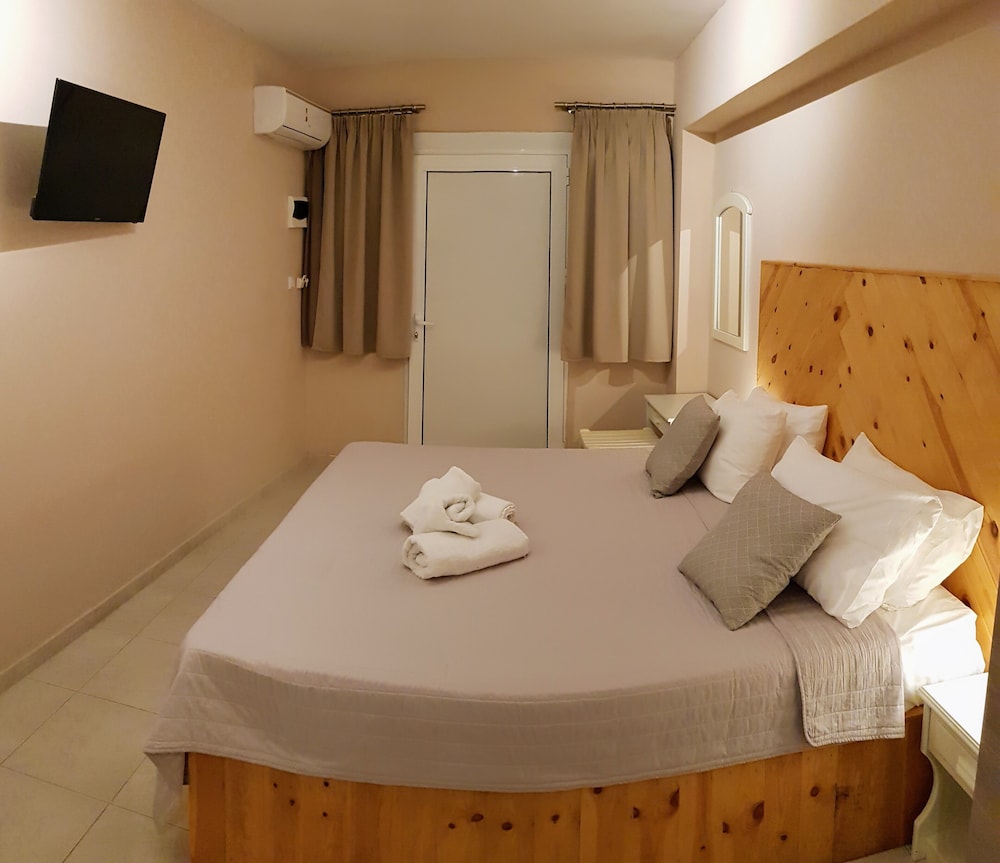 Anemos Hotel 35/59