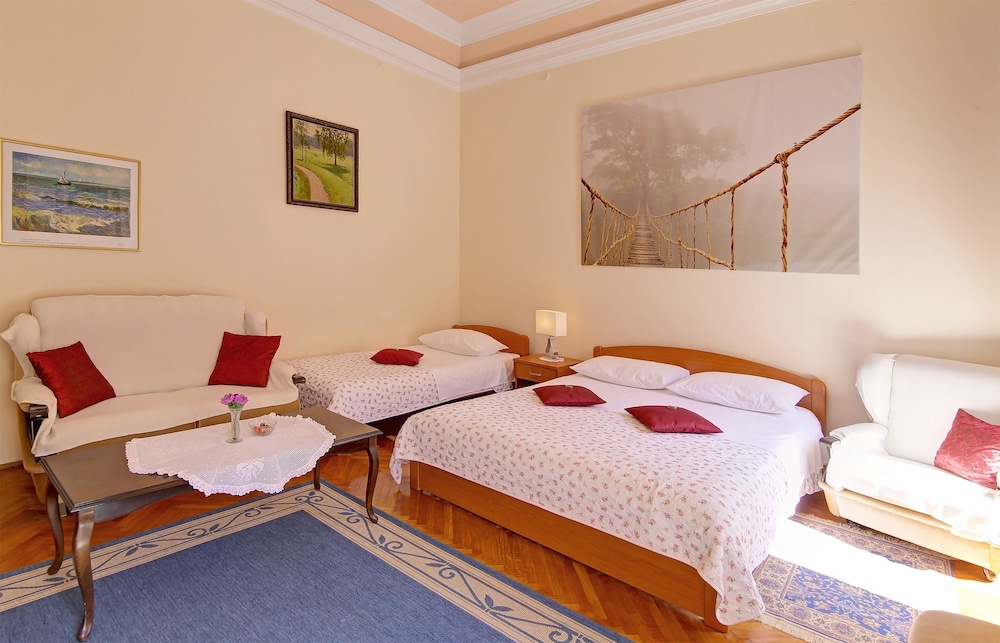 Apartments Nerio 13/49