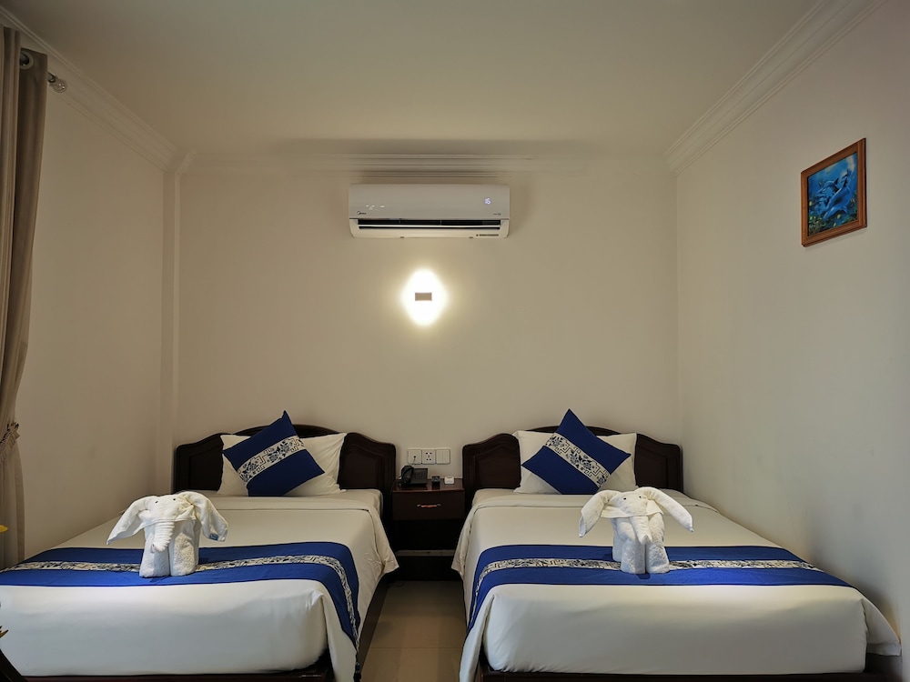 Rain Rock Hotel 14/46