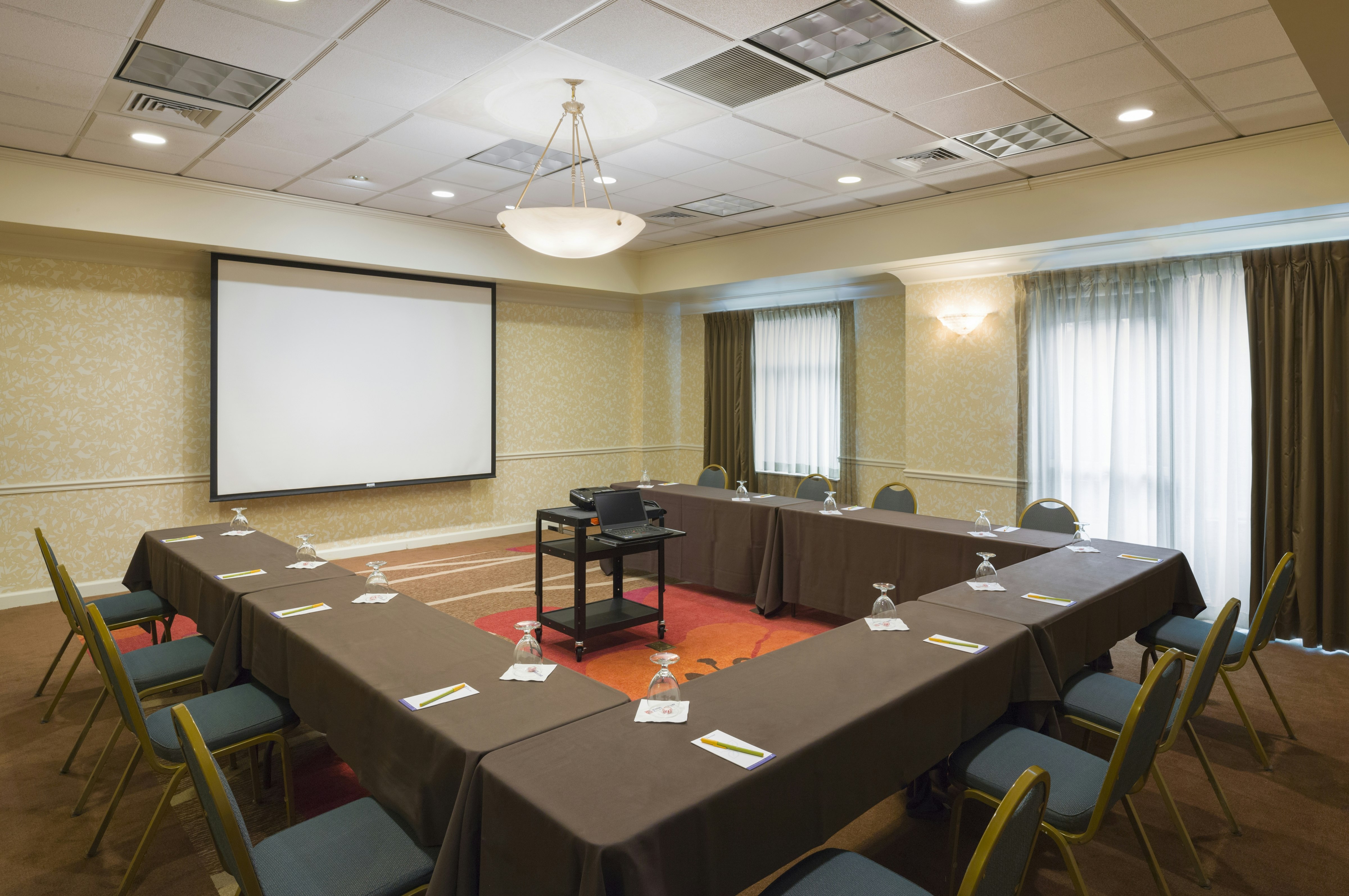 Hilton Garden Inn Hartford South/Glastonbury 66/78