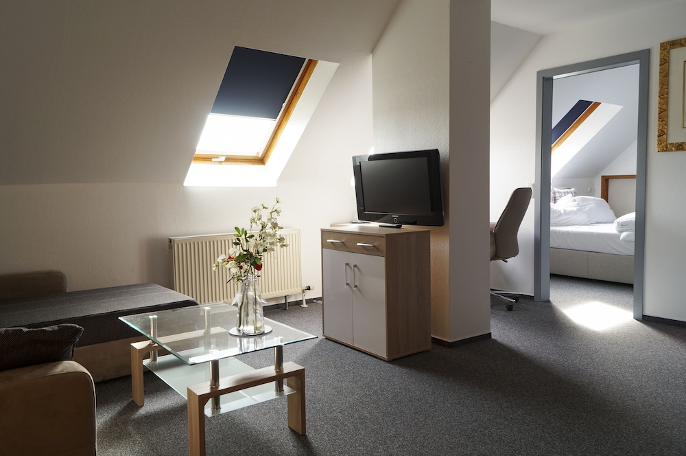Trip Inn Kongresshotel Rodgau 39/70