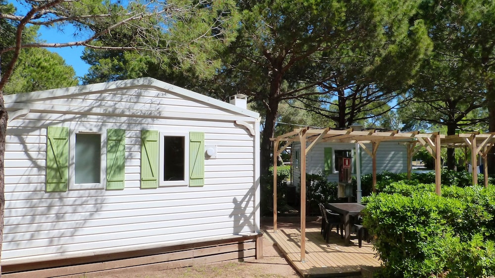 Camping 3 Estrellas 6/69