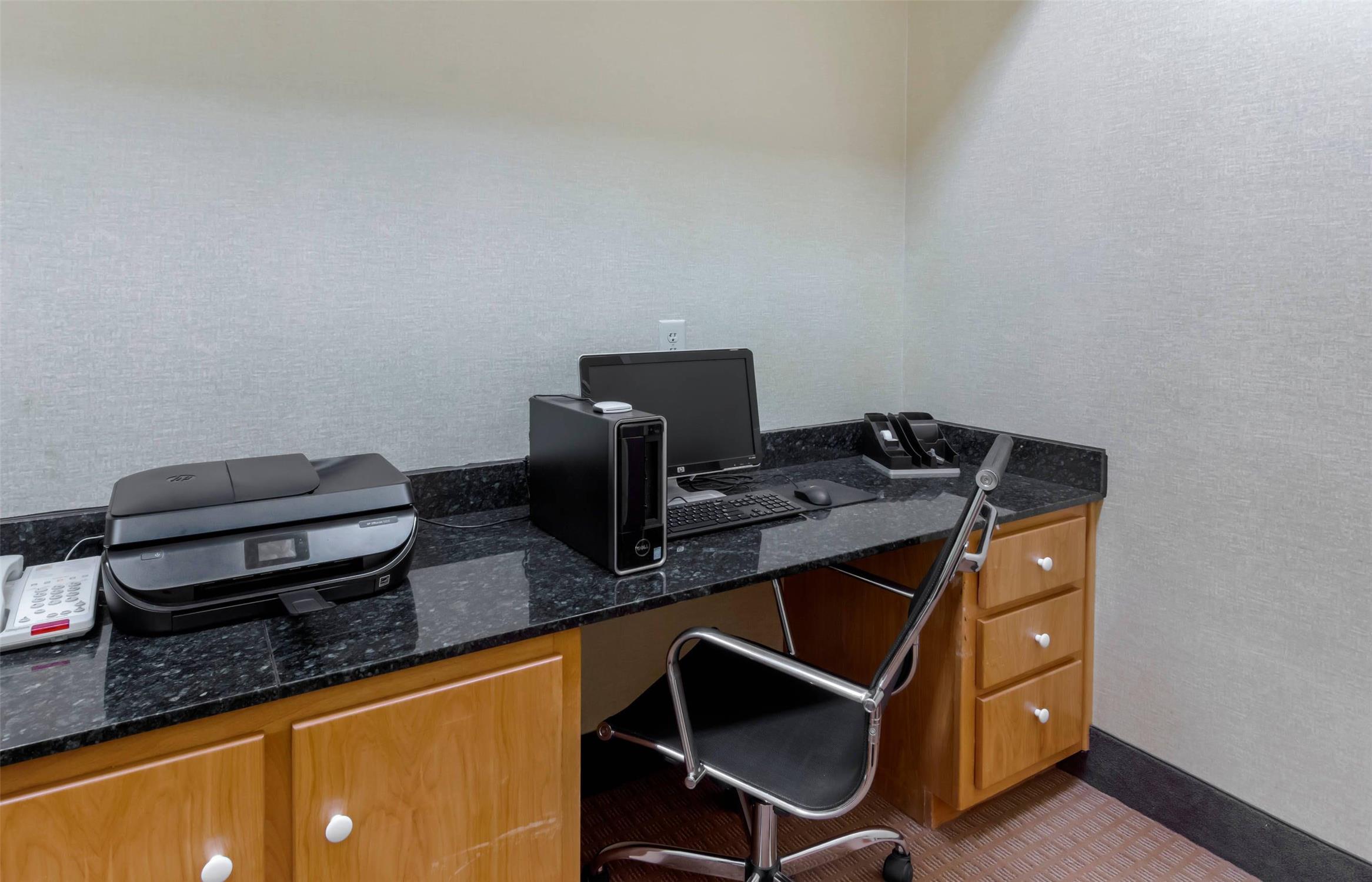 Sleep Inn & Suites Prince George near Fort Lee 28/31