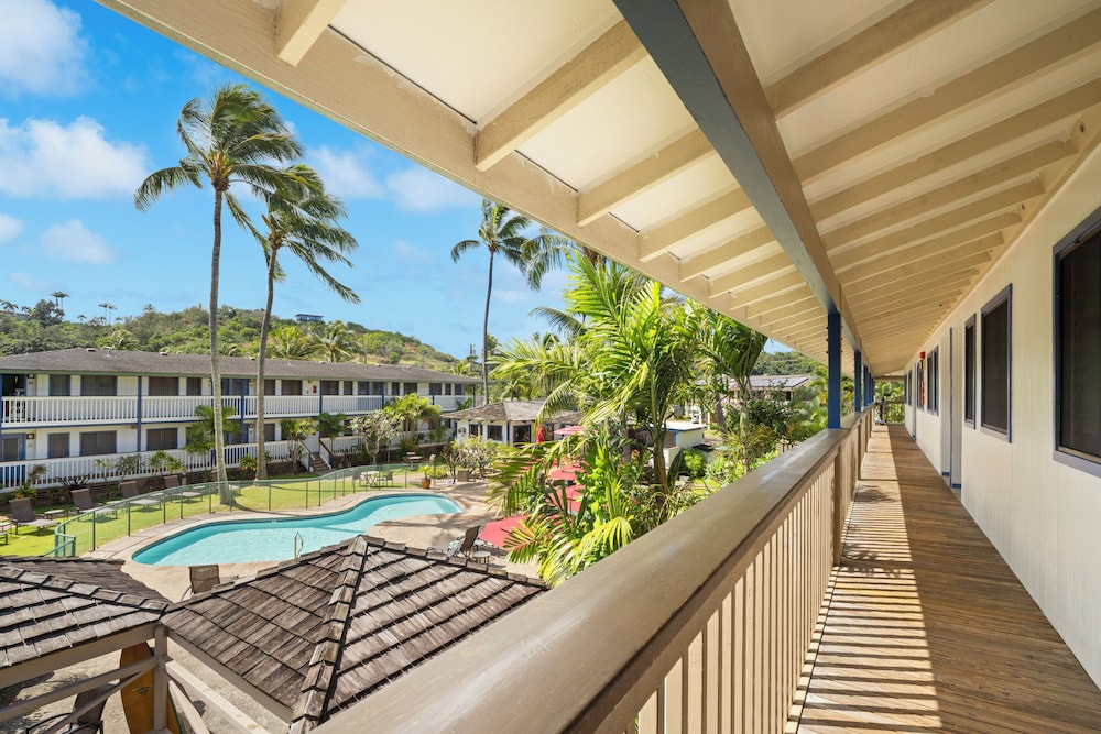 Kauai Inn 46/50