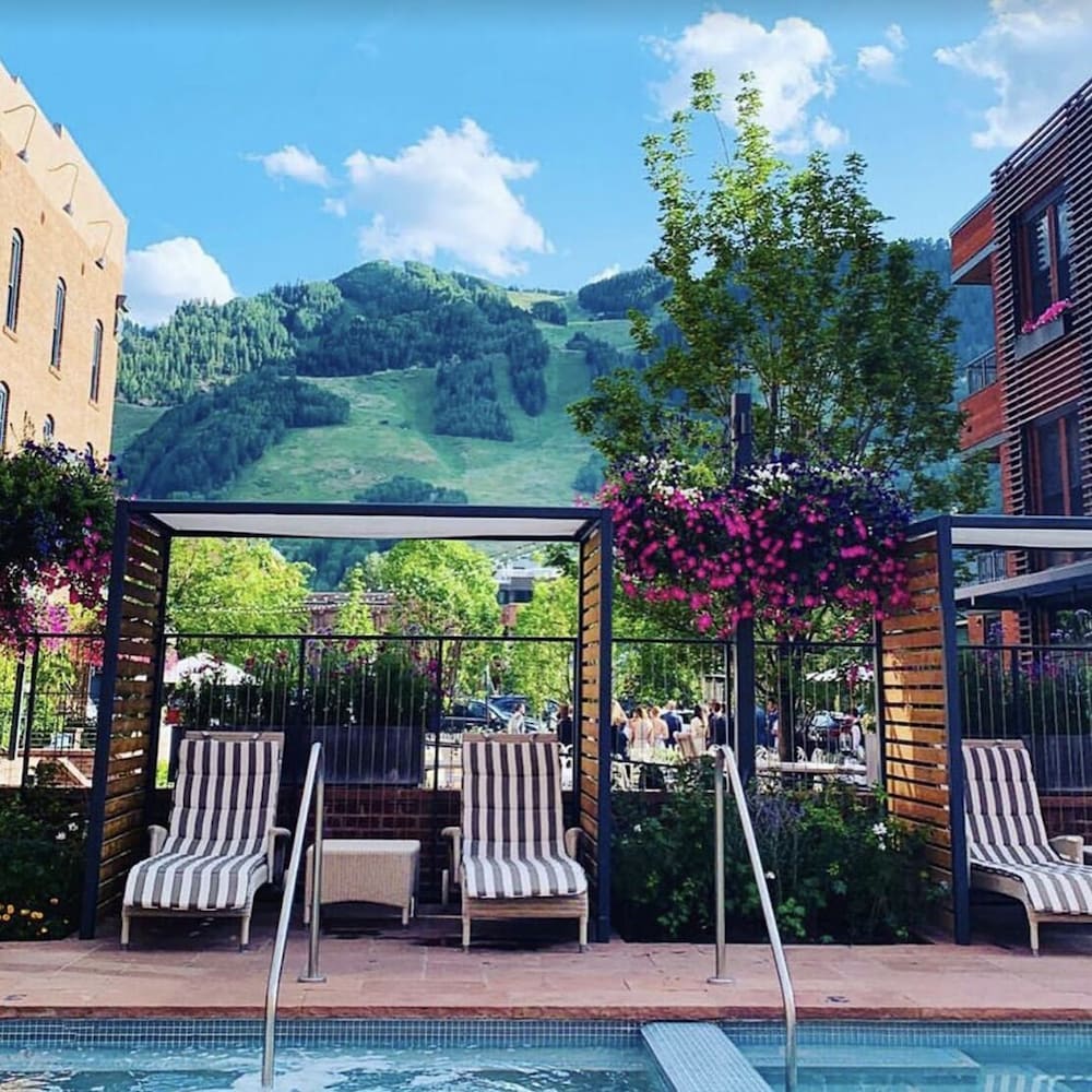 Hotel Jerome An Auberge Resort 43/50