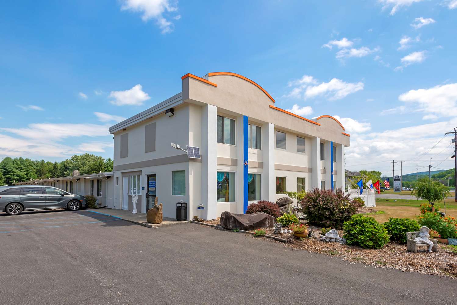 Rodeway Inn & Suites New Paltz - Hudson Valley 2/28