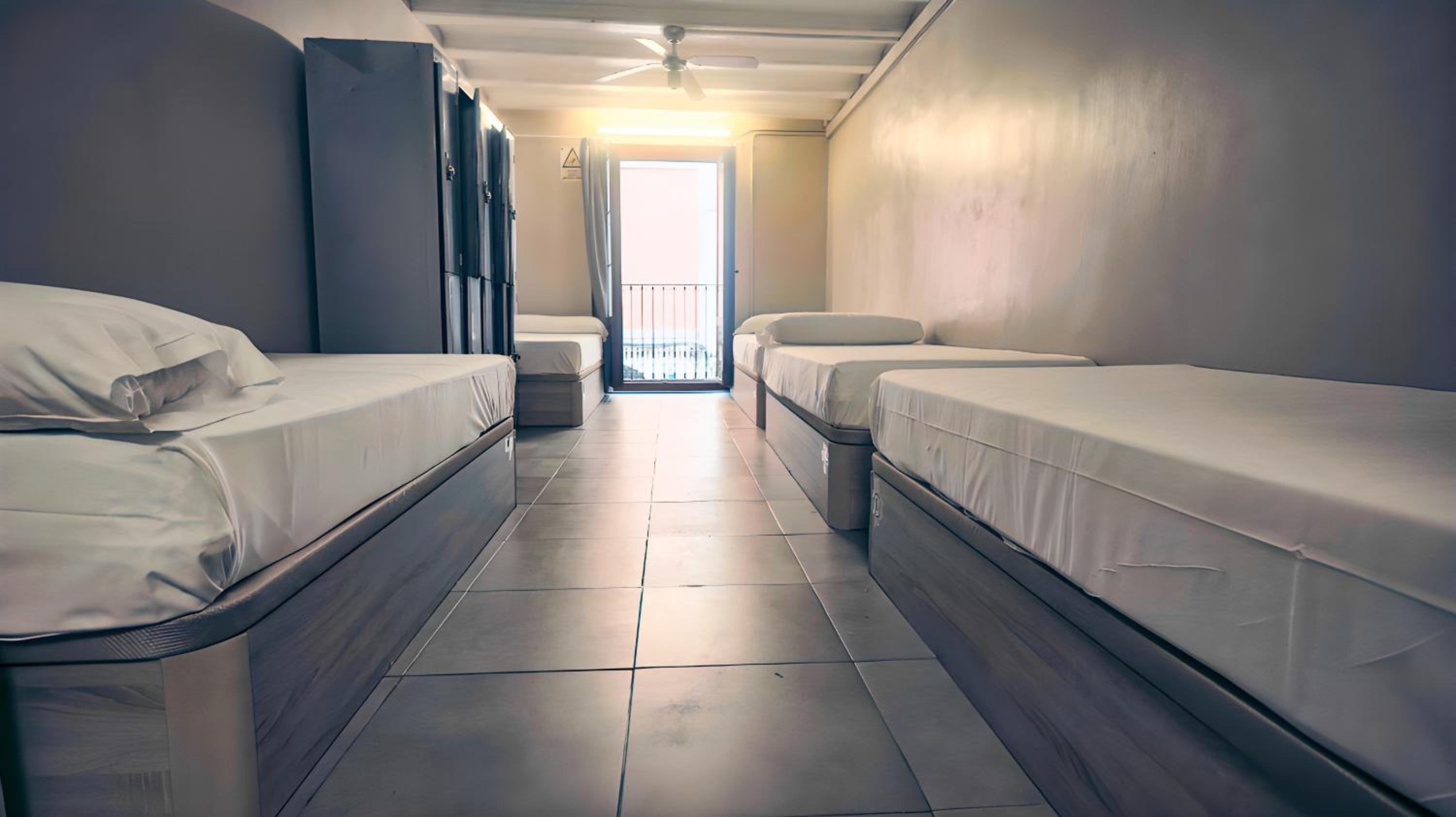 Private, Single Bed, 5 Beds, Shared Bathroom