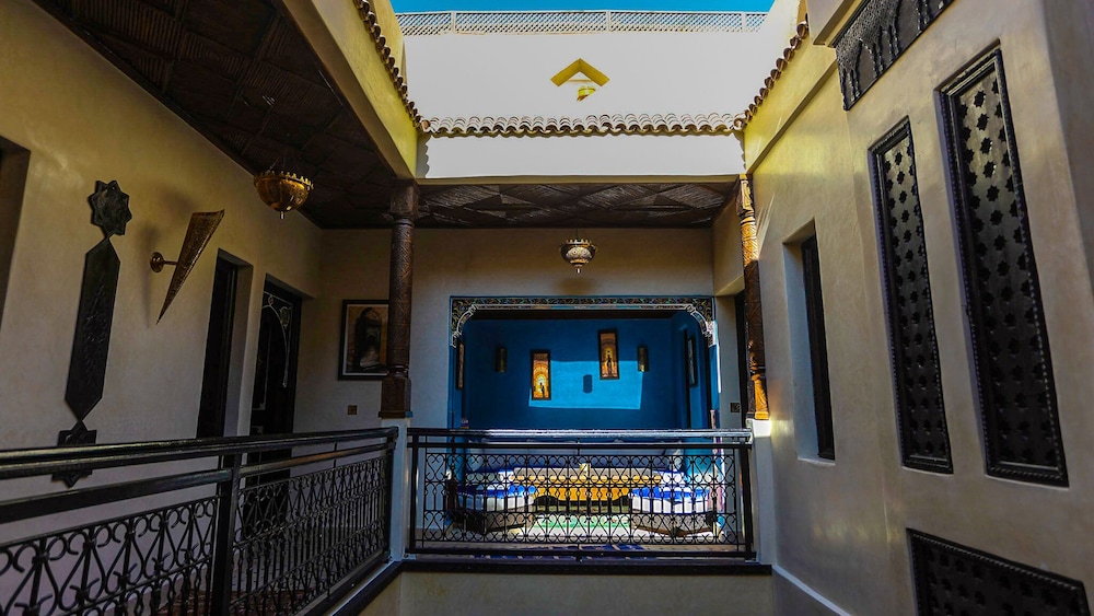 Riad Christina 7/50