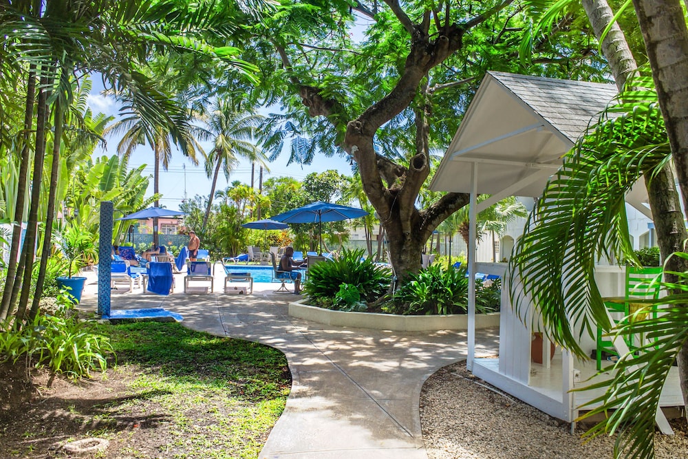 Time Out Hotel Barbados 8/50