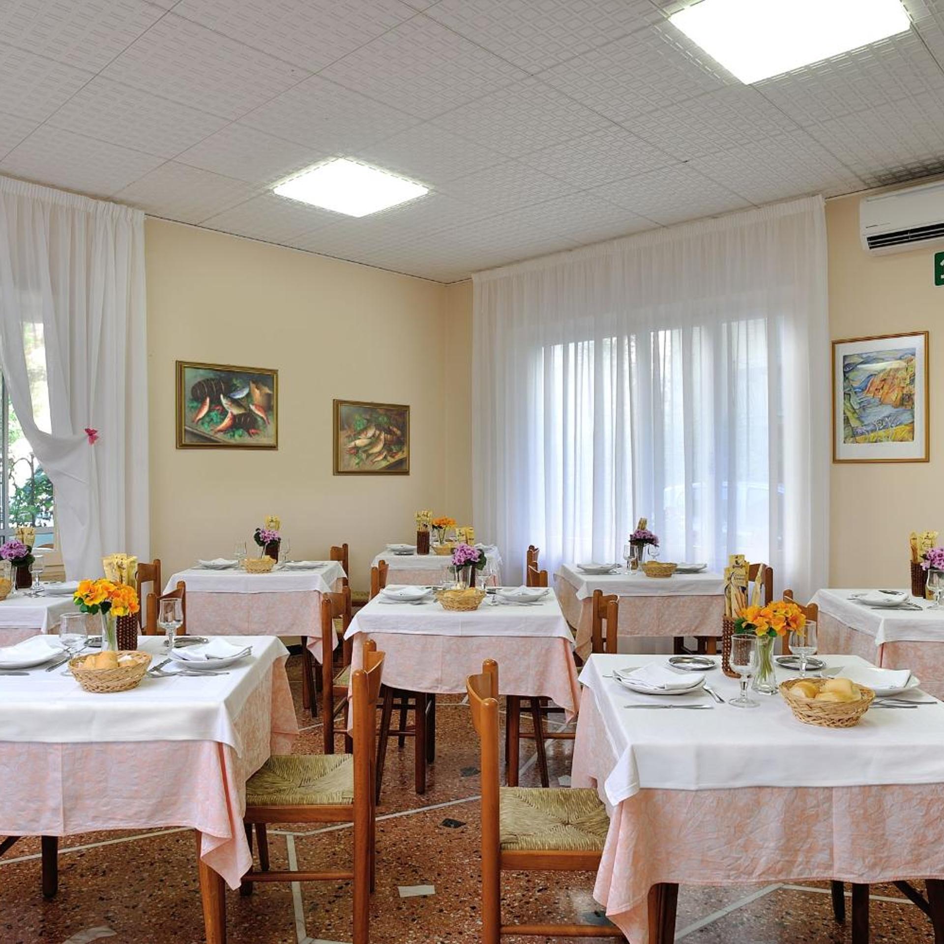 Hotel Capri 38/50