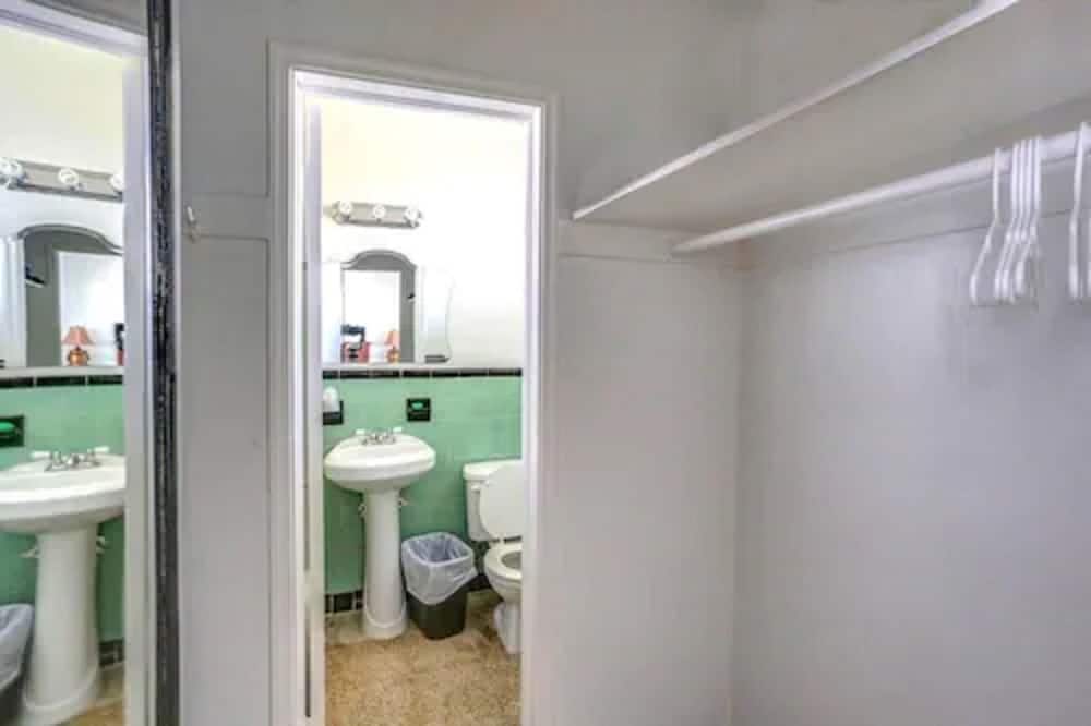 Richard s Pet Friendly Motel 40/41