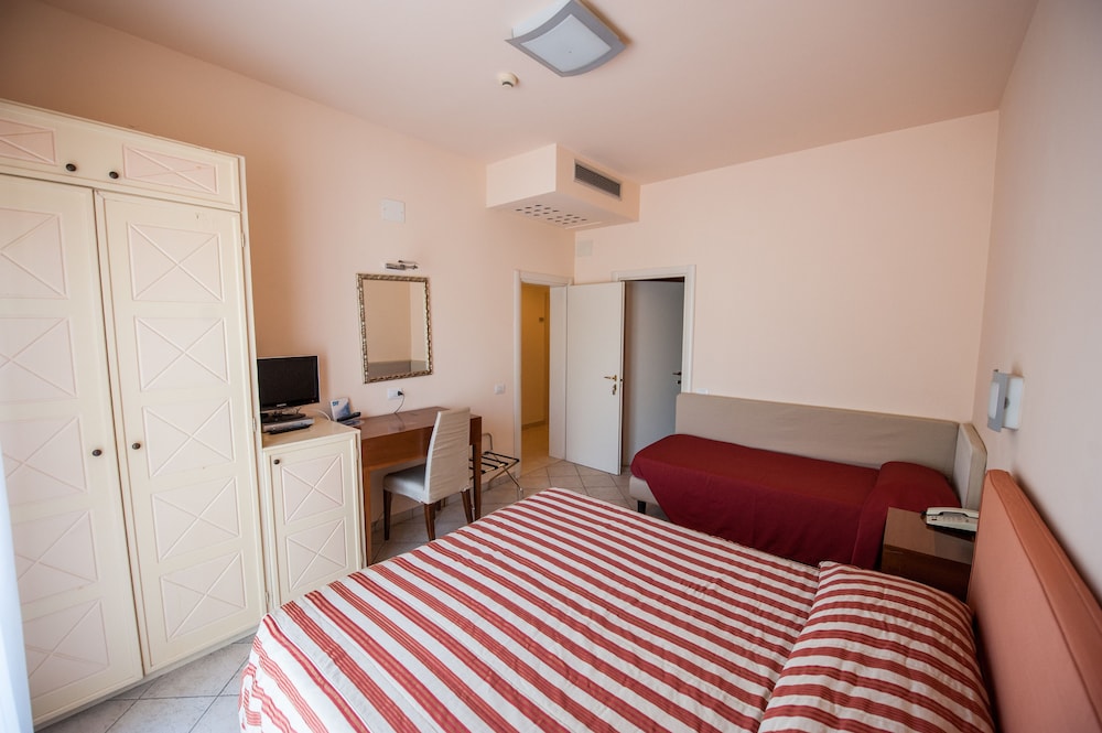Alba Hotel 32/46