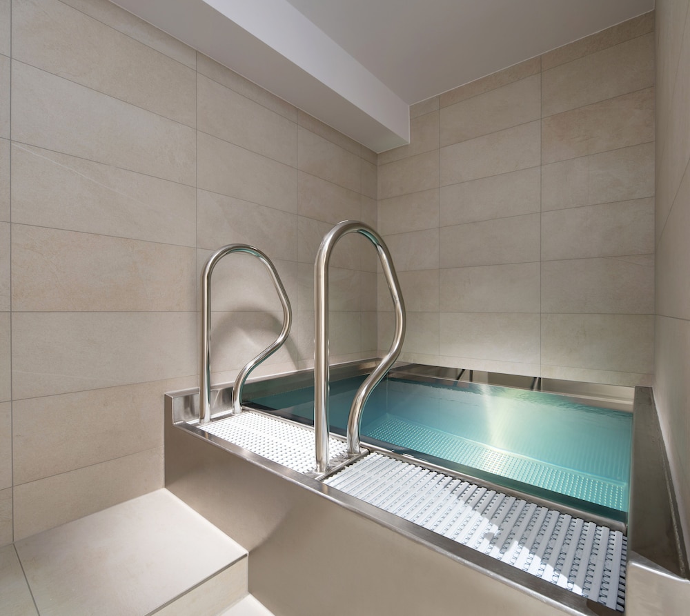 Mamaison Residence Downtown Prague 50/50