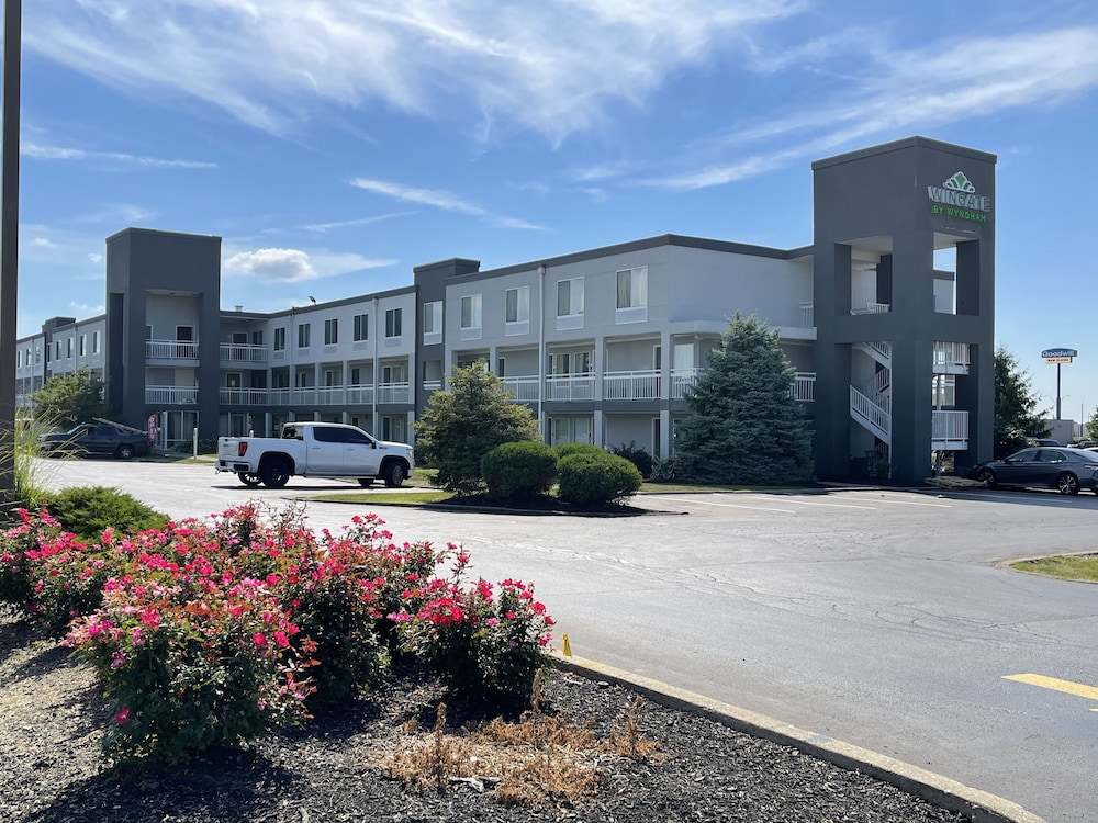 Baymont by Wyndham Dayton North 30/35