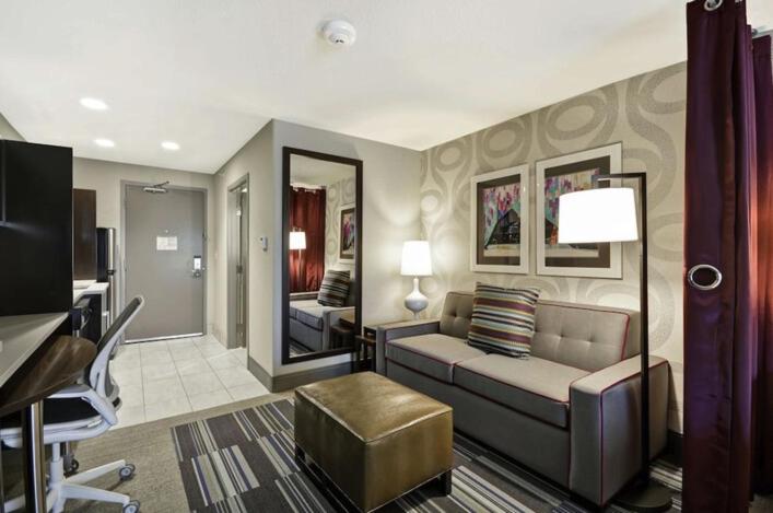 Home2 Suites by Hilton Lee's Summit Kansas City 9/13