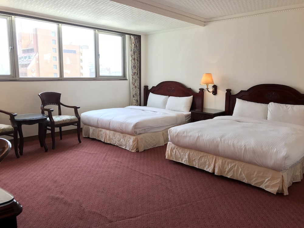 FAMILY, QUADRUPLE, 2 DOUBLE BEDS