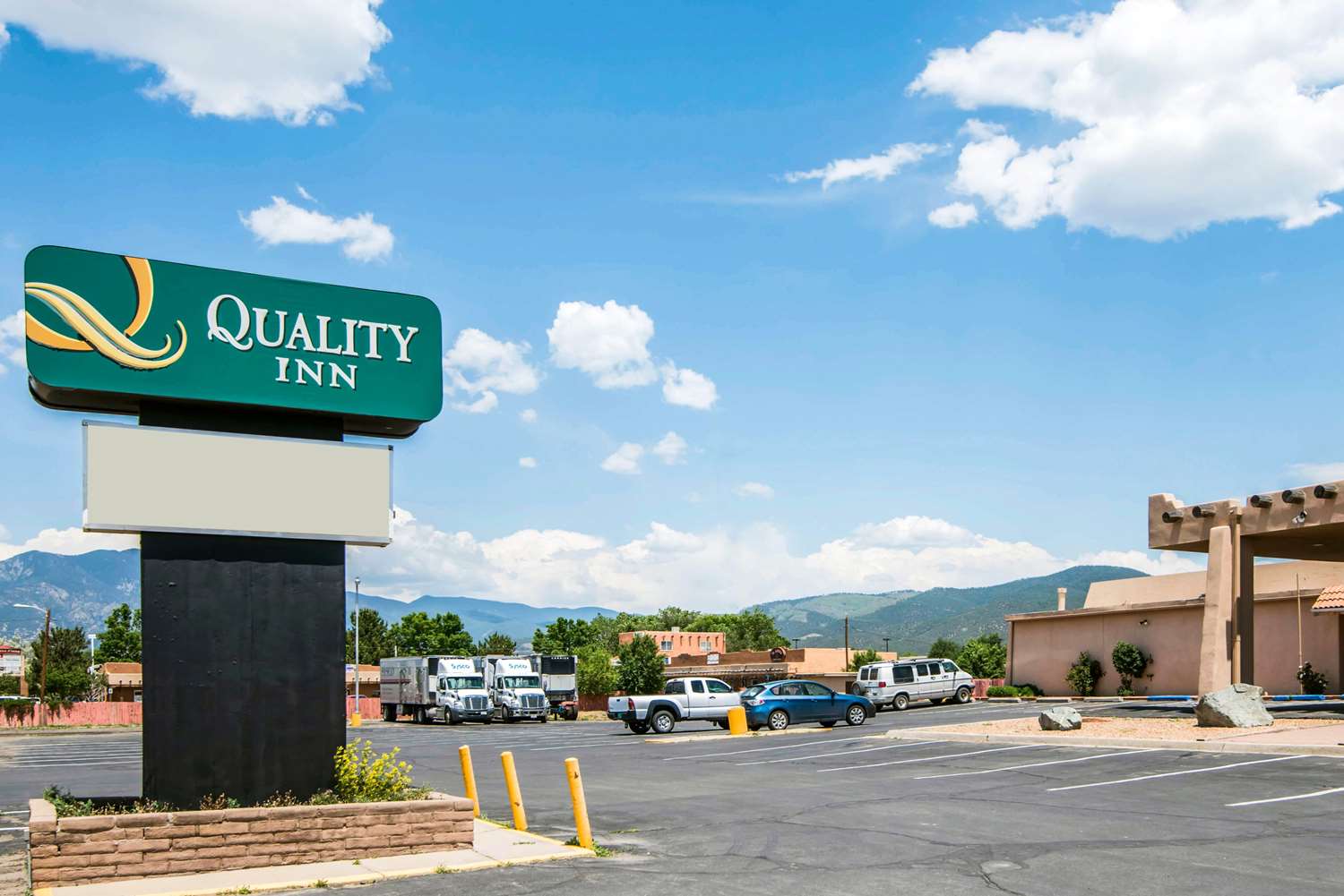 Quality Inn Taos 36/41