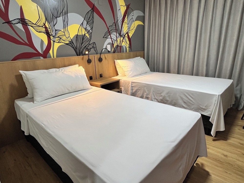 Ramada Encore by Wyndham Ponta Grossa 17/37